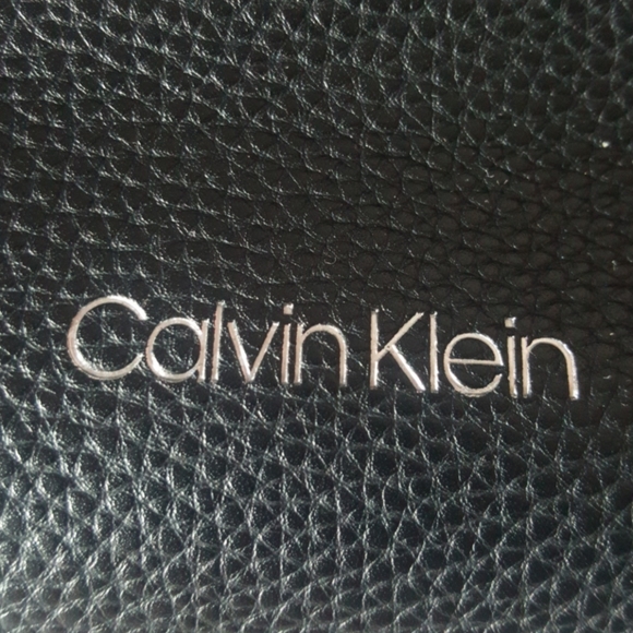 Black Calvin Klein Bag - Picture 6 of 6
